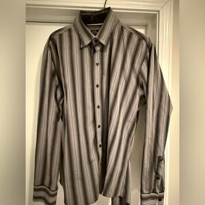 7 Diamonds Men's dress shirt